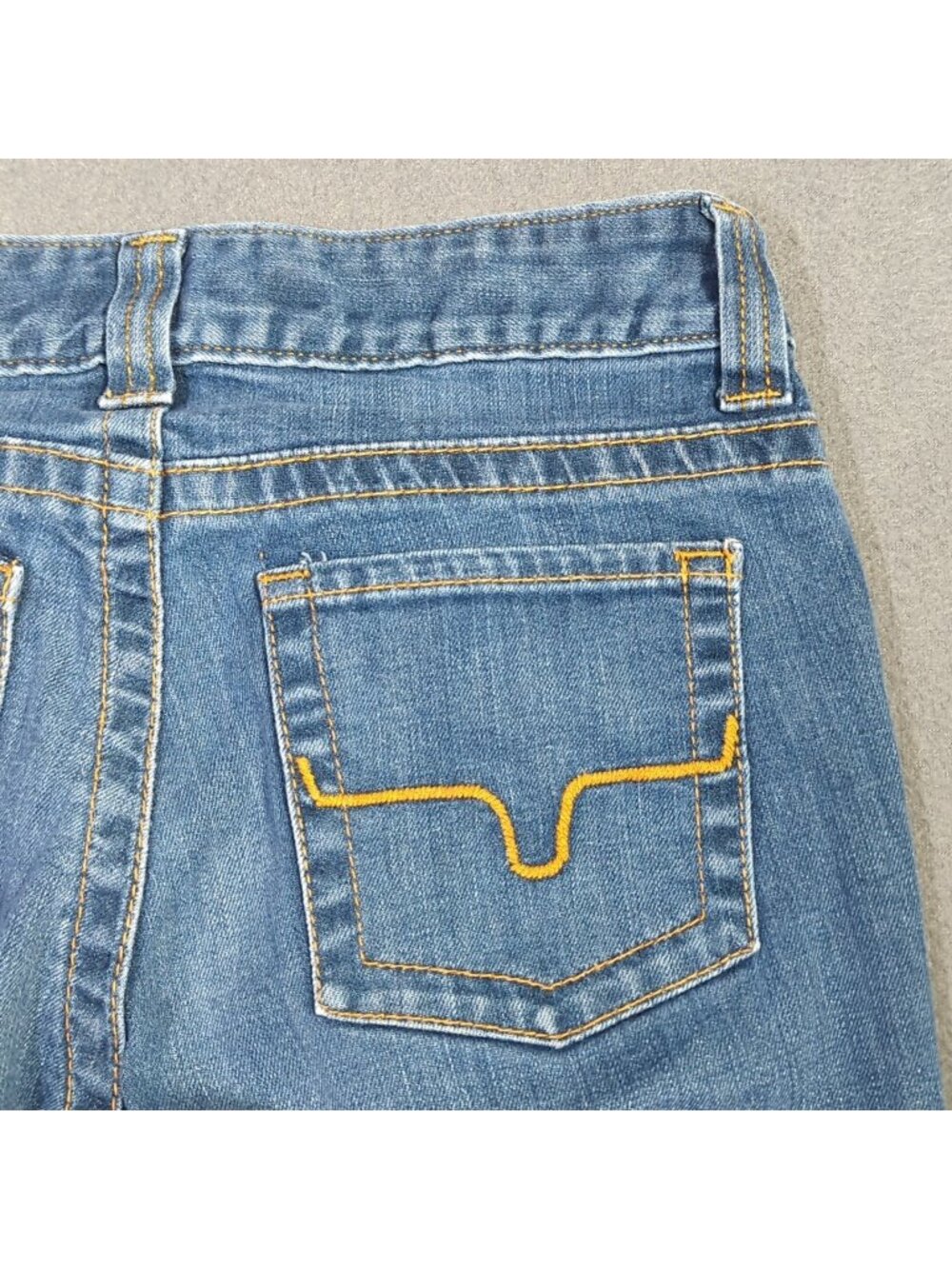 Kimes Ranch Jeans Women's 00x32 Blue Betty Seventeen Mid Rise Boot Western Denim